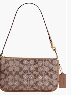 COACH
Crystal Signature
Jacquard Plaza Bag SOLD OUT